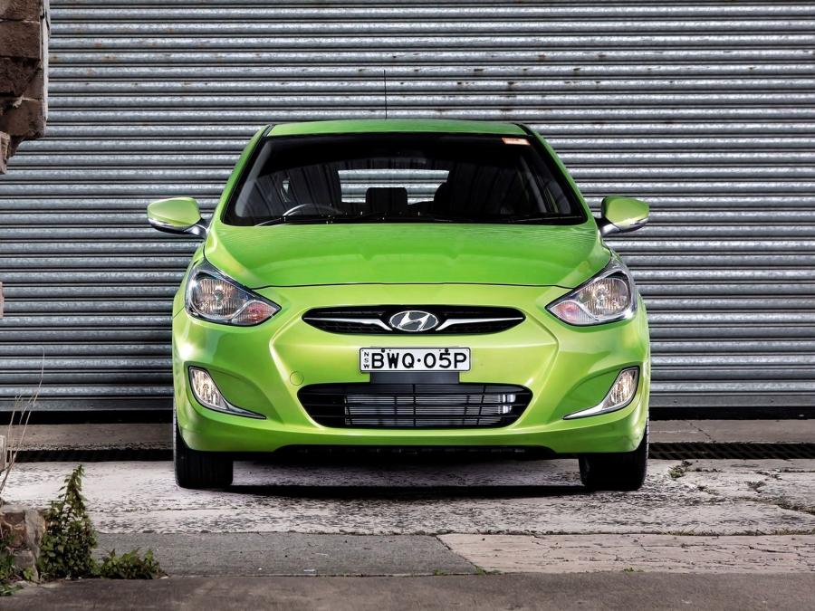  Hyundai Accent 5-Door 2011 года  (AU) (фото 14 из 16)